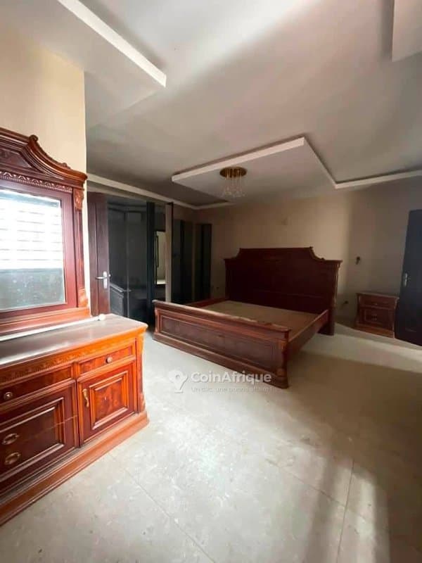 Location villa duplex 5 pièces - Cocody angre nouveau chu djorobite idéal pour bureau comme habitation — photo 5