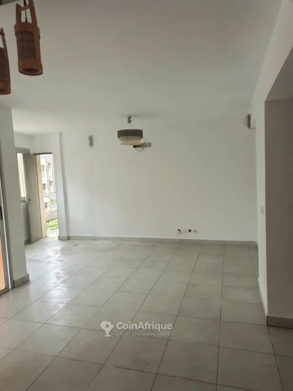 Location appartement 4 pièces - Cocody