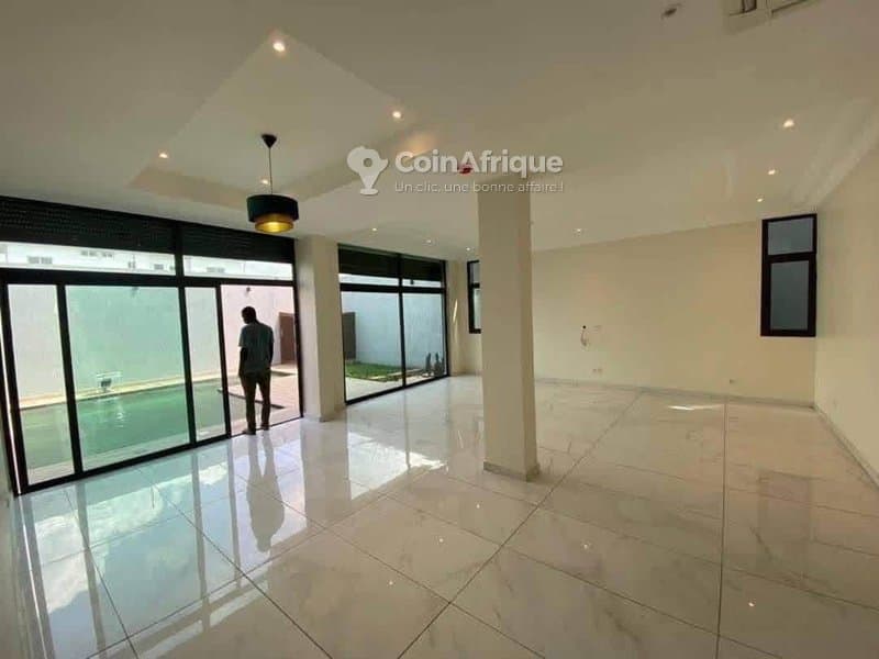 Vente villa - Lagunaire — photo 2