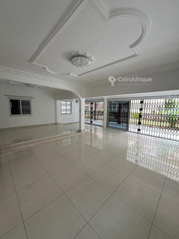 Location villa duplex de standing 5 pièces + dépendance - cocody riviera 4 world city — photo 5