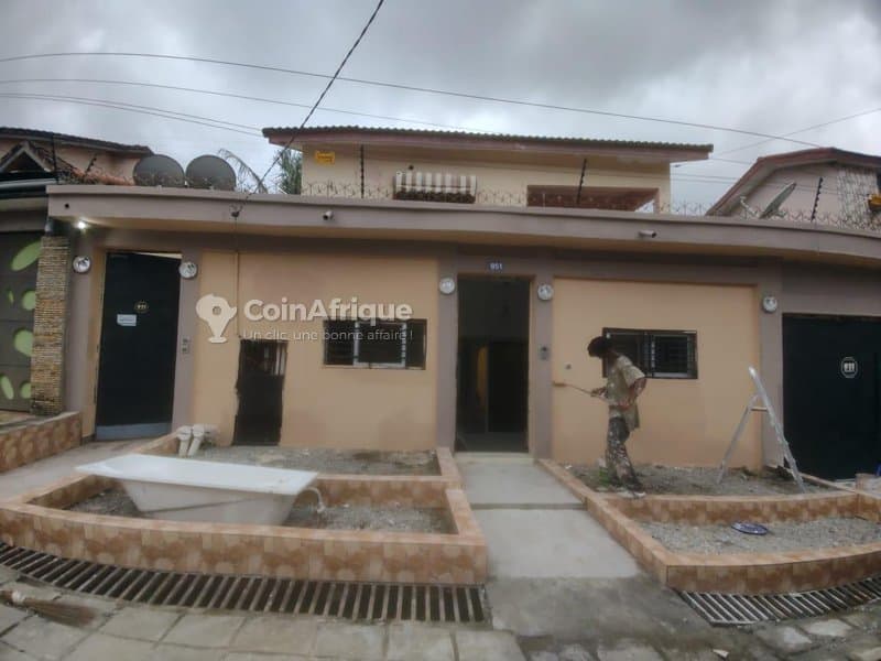 location villas 5 pièces - cocody fekessé cité promogim — photo 4