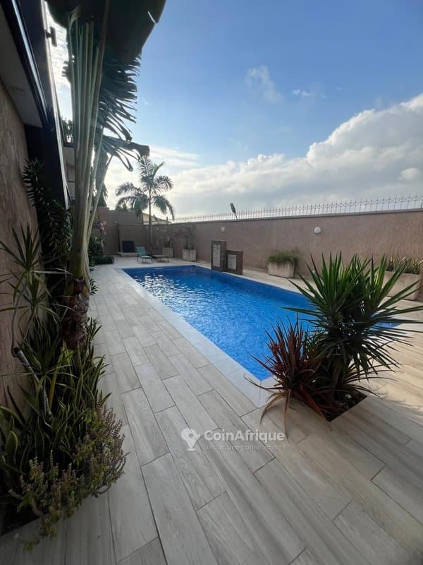 Location appartements 4 pièces - Cocody riviera attoban