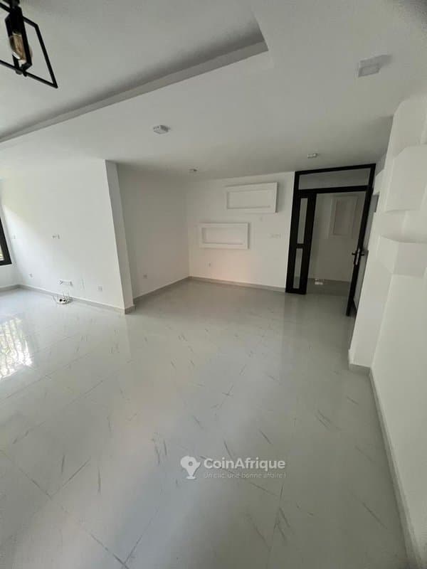 Location appartements 4 pièces - Cocody riviera attoban — photo 4