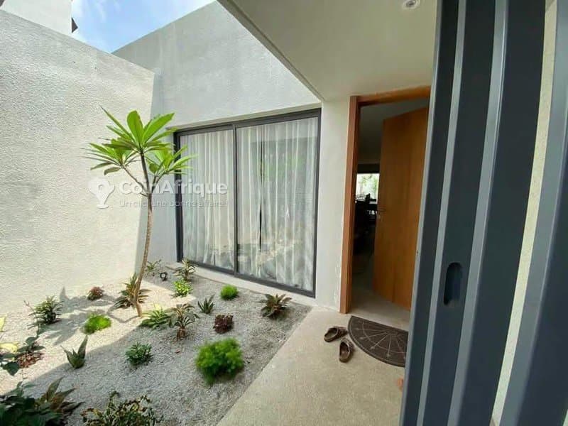 Location villas 5 pièces - Cocody riviera 3 — photo 3