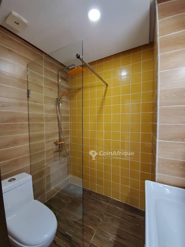 Location appartement 3pièces à Cocody rivera golf dans les tours au 1er étage — photo 5