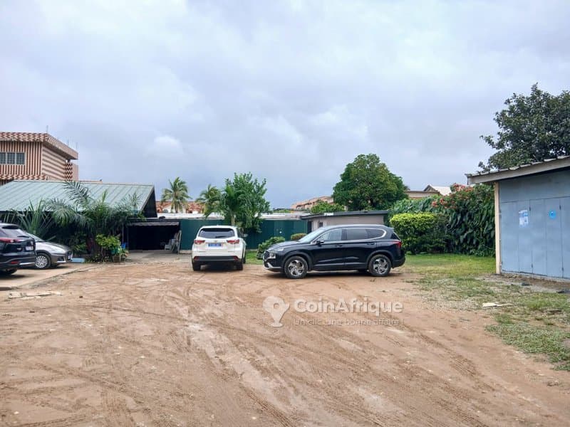 Terrain nu 994 m2 - Cocody 2 plateaux 7eme tranche — photo 2