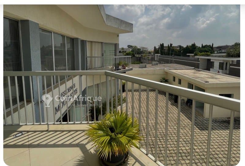 Location villa 15 pièces - Cocody — photo 4