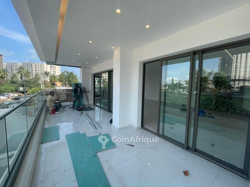 Location appartement 4 pièces en zone 4 — photo 2