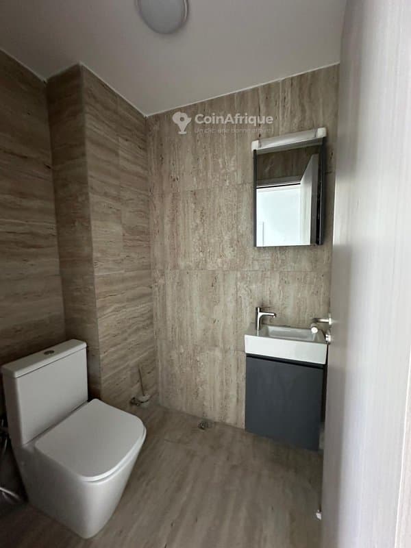 Location 8 appartements haut standing 4 pièces -