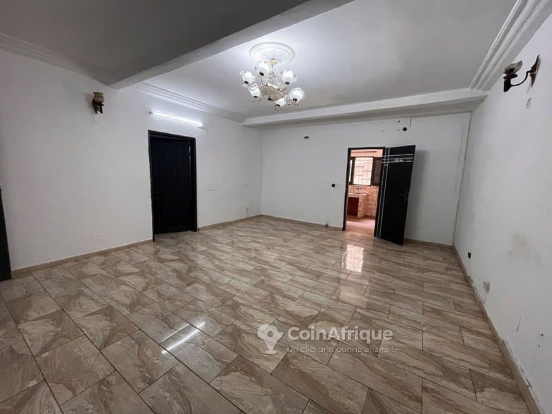 Location appartement 4 pièces aux 2 Plateaux vallon
