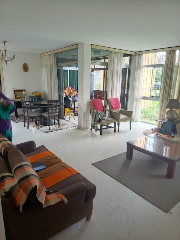 Location appartement 4 pièces - Riviera golf