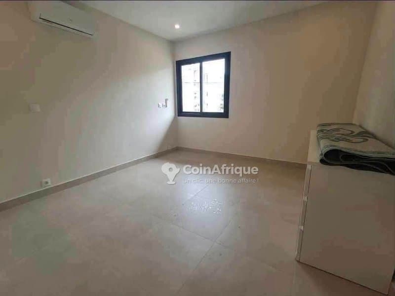 Vente villa duplex 5 pièces à Cocody-2 plateaux macaci — photo 4