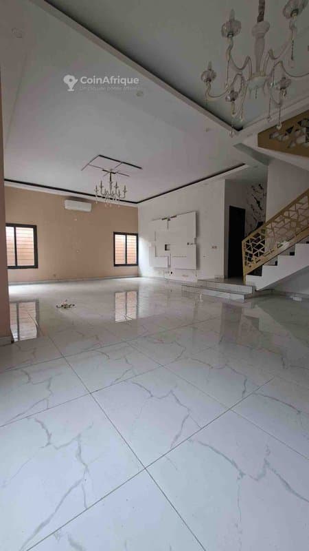 Location villas 6 pièces - Cocody nouveau chut derrière la pharmacie val doise — photo 4