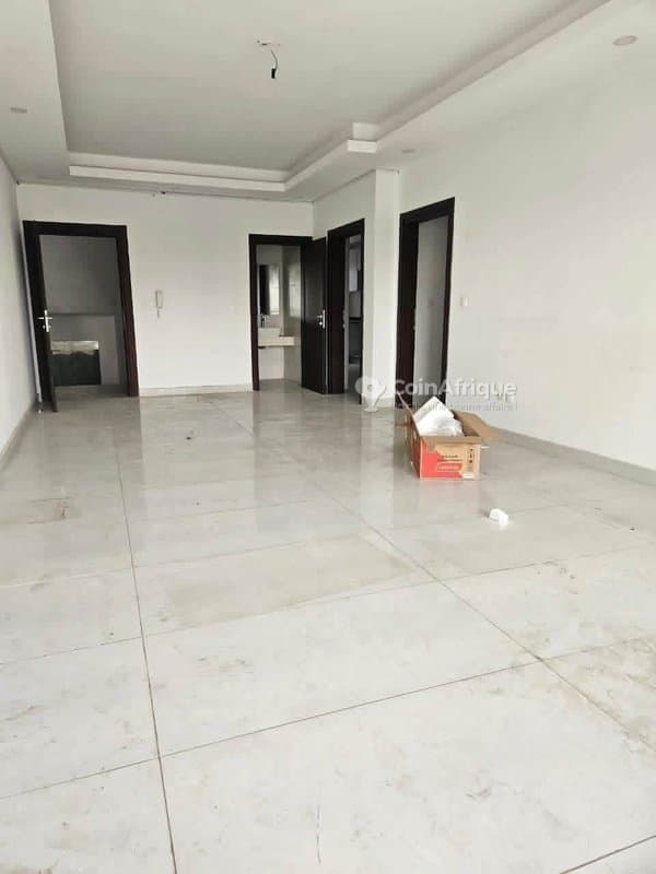 Location appartement 4 pièces à Cocody centre