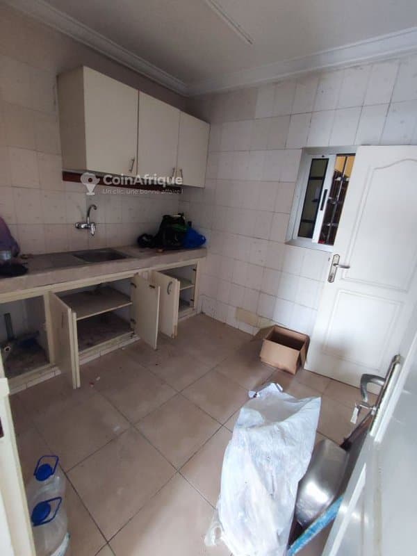 Location appartement hd 3 pieces Angré 7ᵉ Tranched — photo 3