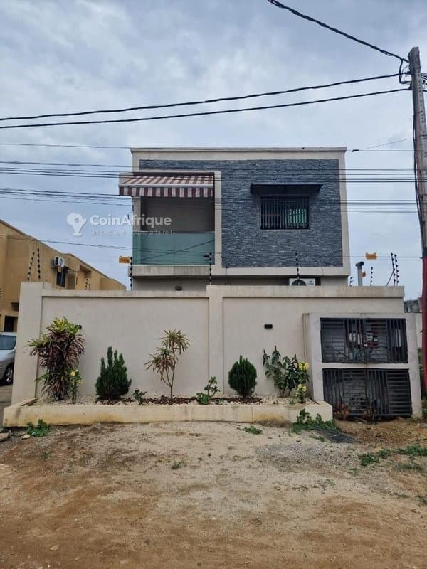 Vente villa 5 pièces - Nouveau Chu