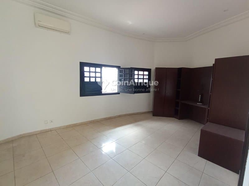 Location villa duplex de standing 5 pièces + piscine commune - cocody riviera palmeraie