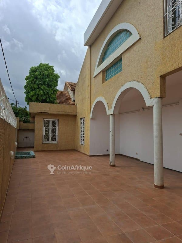 vente villas 6 pièces - cocody