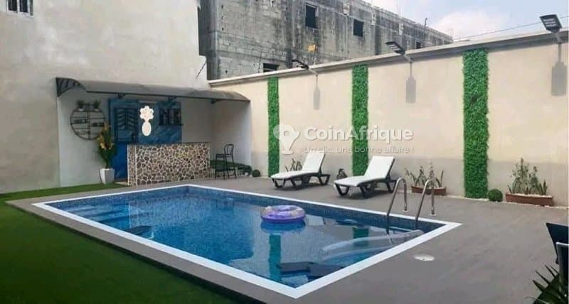 Vente villa triplex 9 pièces - Angré