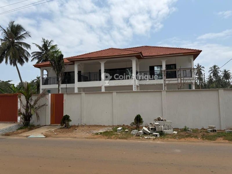 Vente villa duplex 9 pièces - Bassam