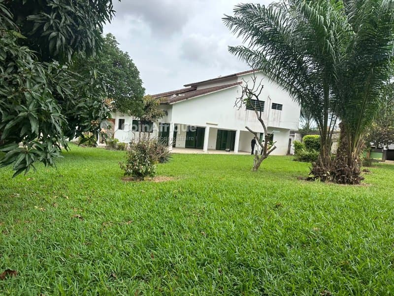 Location villa 5 pièces au vallon