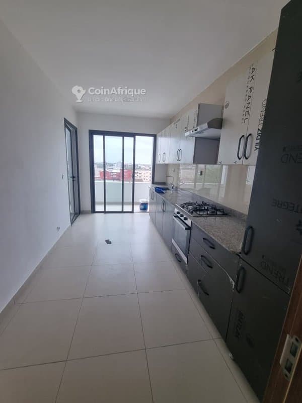 Location appartements 3 pièces - Cocody