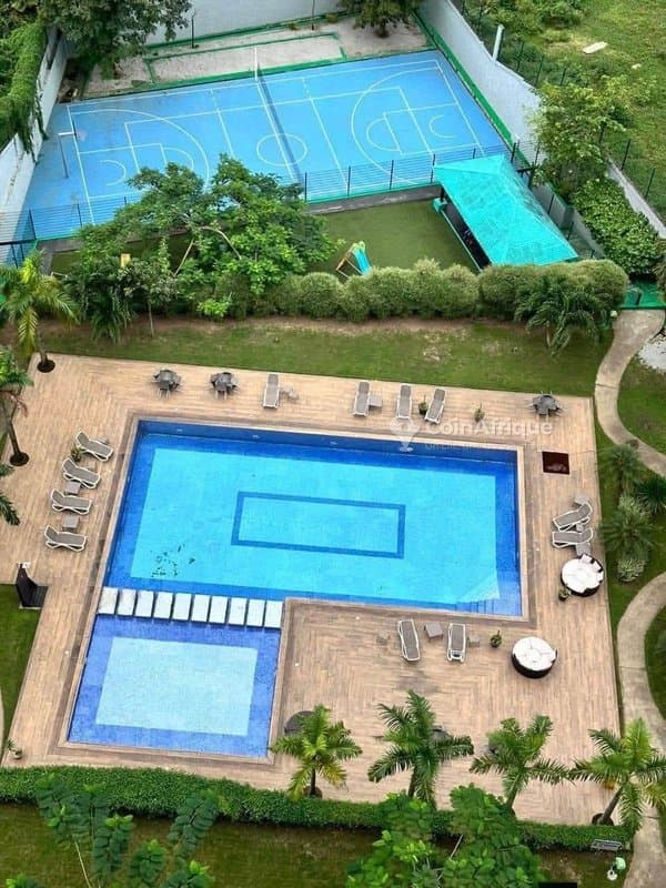 Location appartement 4 pièces à Cocody Danga