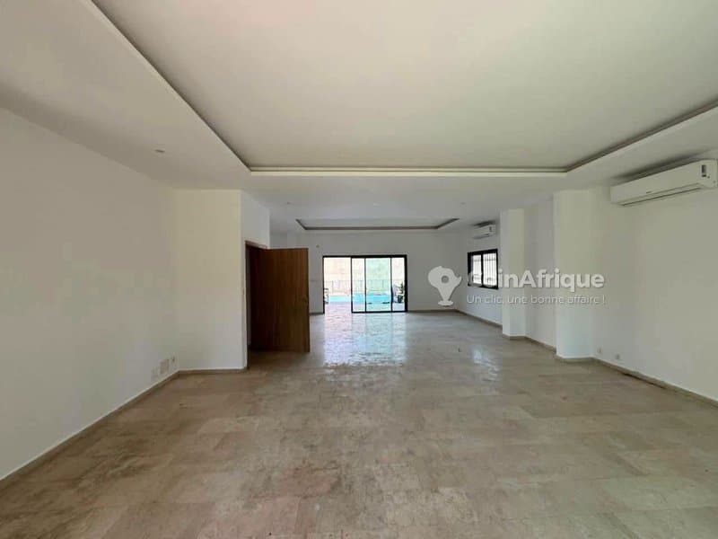 Location villa duplex 9 pièces à la riviera Attoban — photo 3