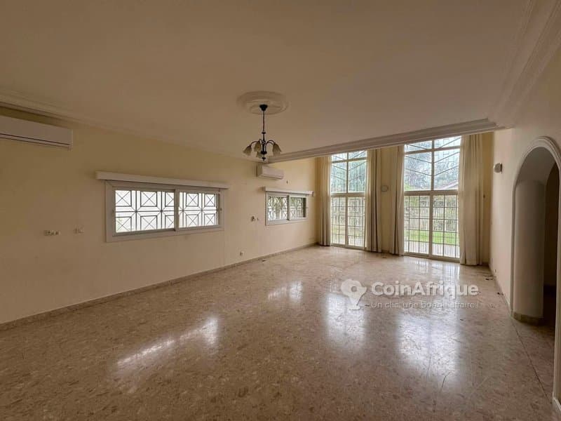 Location villa duplex 7 pièces - Rivièra 3 — photo 3