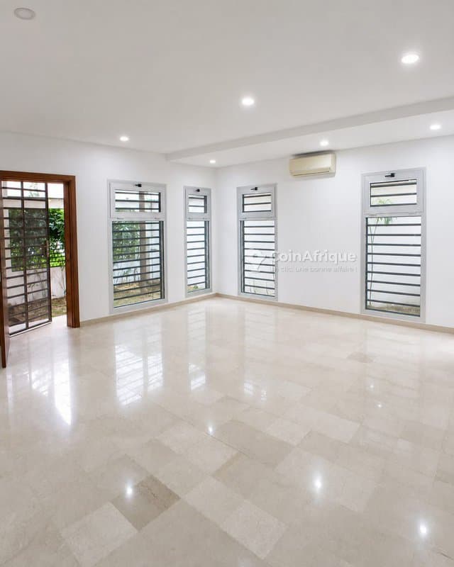 Location villa 5 pièces à Riviera Synacassi — photo 4