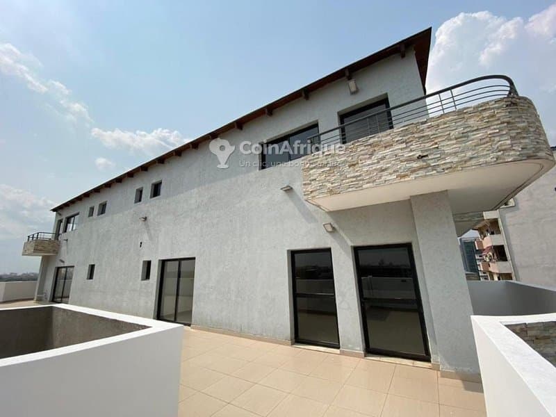 Location appartement à Marcory résidentiel