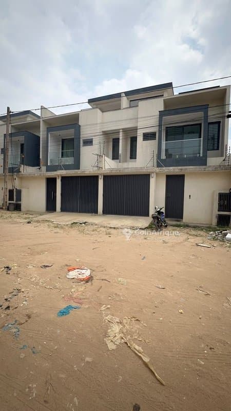 Location appartements 3 pièces à Cocody angré nouveau chu