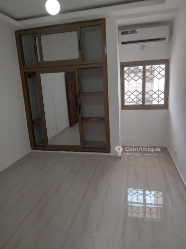 Location appartements 3 pièces - Cocody nouveau chut — photo 5