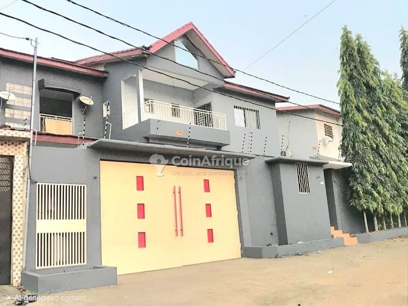 Location villa duplex 6 pièces à Cocody angre bessikoi cité ecobank