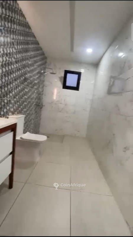 Vente appartement 4 pièces Riviera triangle — photo 3