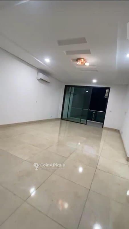 Vente appartement 4 pièces Riviera triangle — photo 4