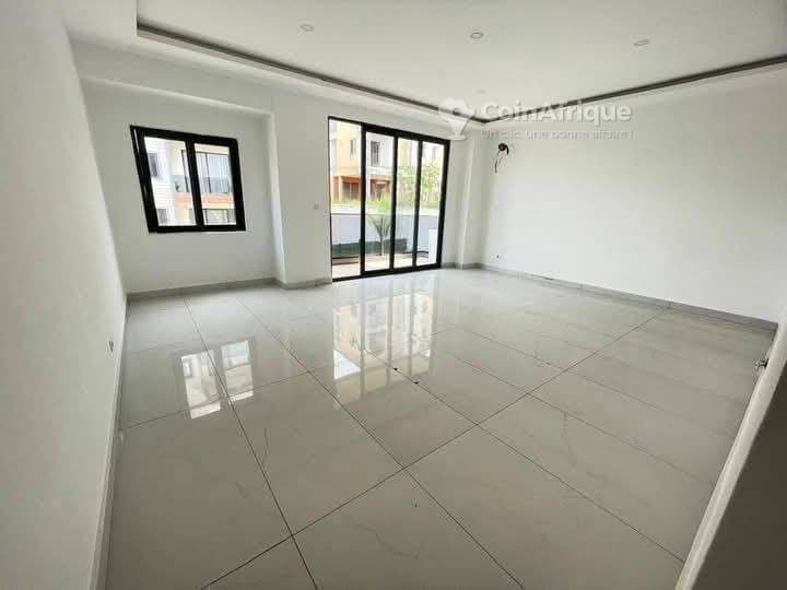 Location appartements 3 pièces - Cocody — photo 3