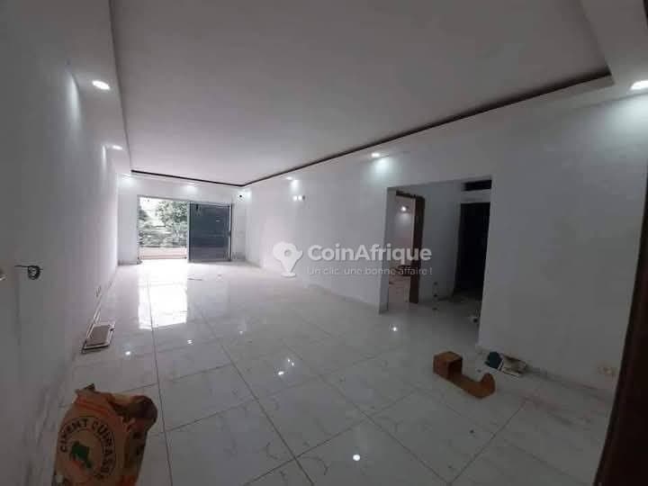 Location appartements 4pièces - Cocody