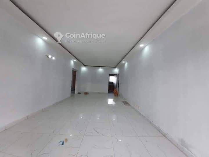 Location appartements 4pièces - Cocody — photo 2