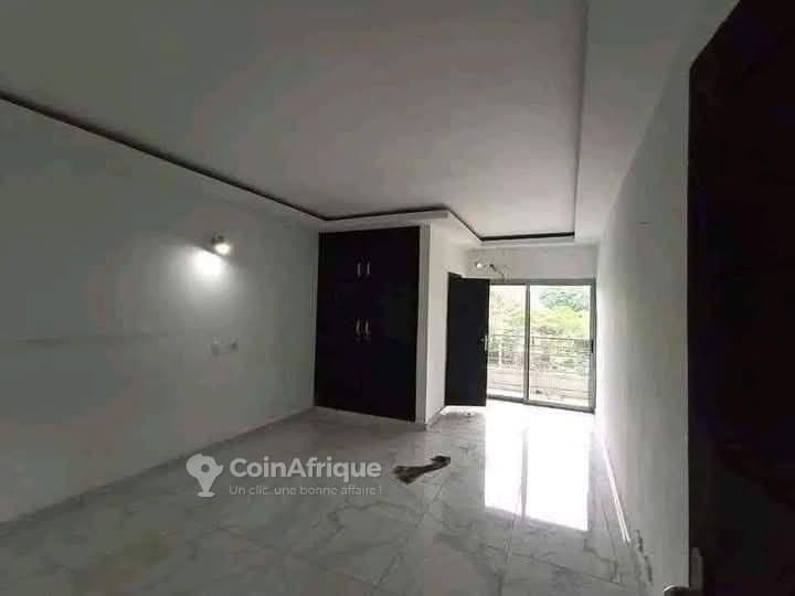 Location appartements 4pièces - Cocody — photo 5