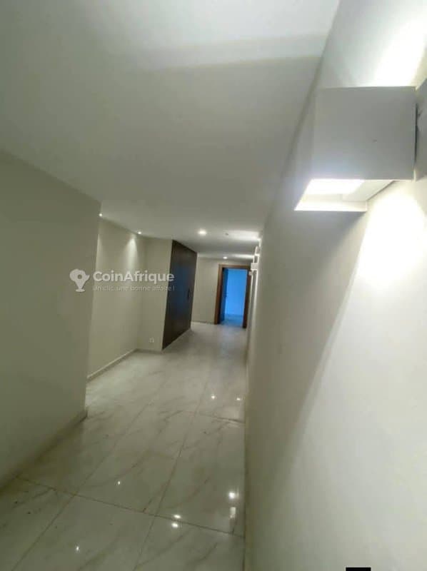 Vente appartements 5 pièces - Riviera 3 triangle avec ascenseur- cocody — photo 5