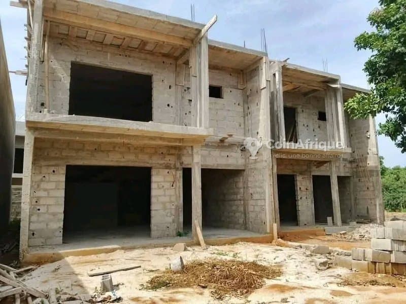 Vente villas duplex 5 pièces - Riviera 5 abatta- cocody