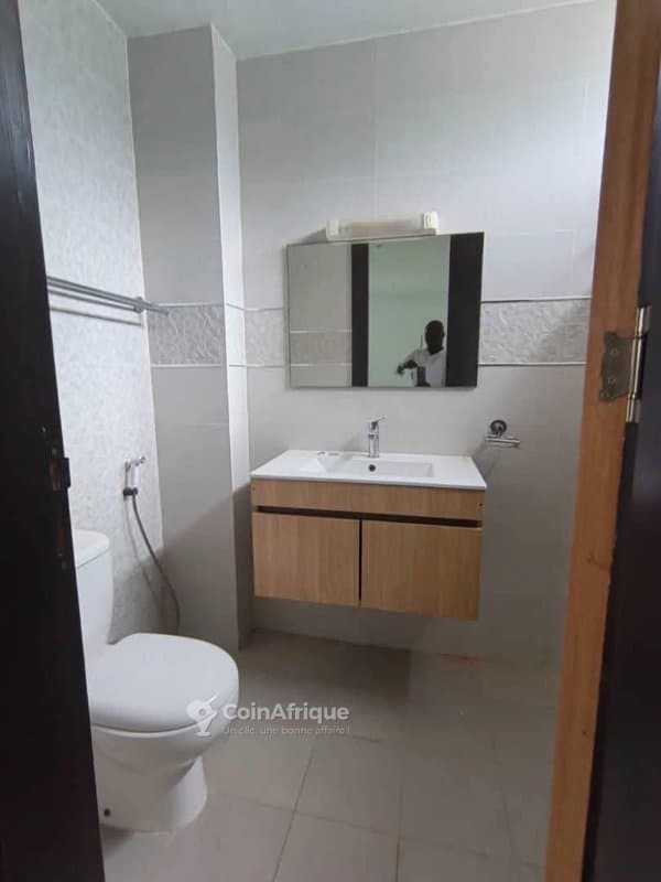 Location appartements 3 pièces - Riviera 4 m'badon résidentiel- cocody — photo 4