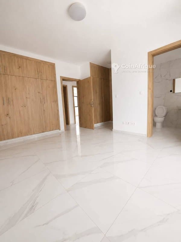 Location appartements 4 pièces - Cocody — photo 5