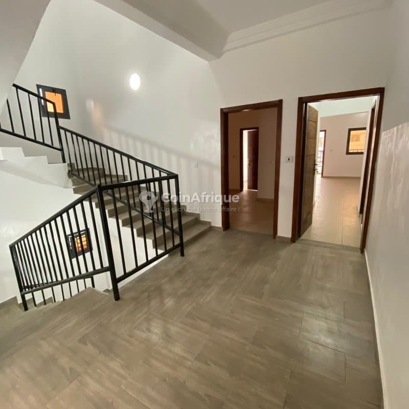 Location villa duplex 6 pièces - Riviera palmeraie complexe zone cité promogim — photo 5