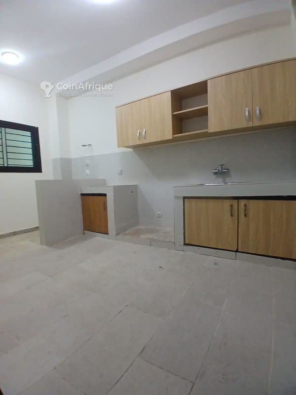 Location appartement 3 pièces a Cocody angré nouveau chu — photo 2