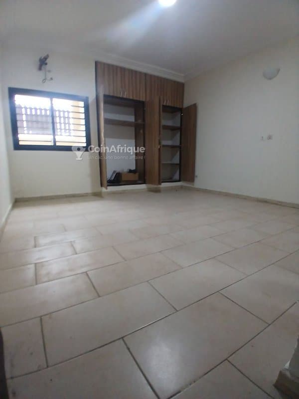 Location appartement 3 pièces a Cocody angré nouveau chu — photo 3