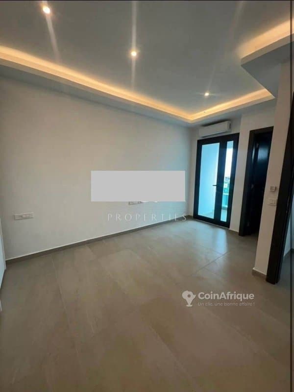 Location appartement 3 pièces à Cocody Angre Nouveau Chu — photo 3
