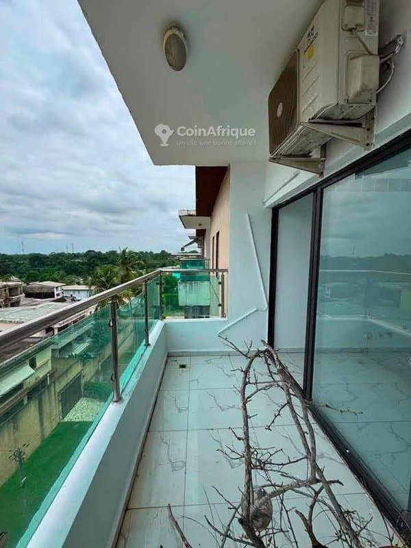 Location appartement 4 pièces à Cocody 2 Plateaux