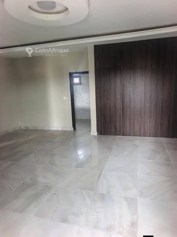 Location villa duplex 7 pièces dans une cité — photo 4